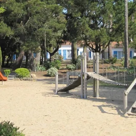 Holiday park Ulvf Les Hibiscus